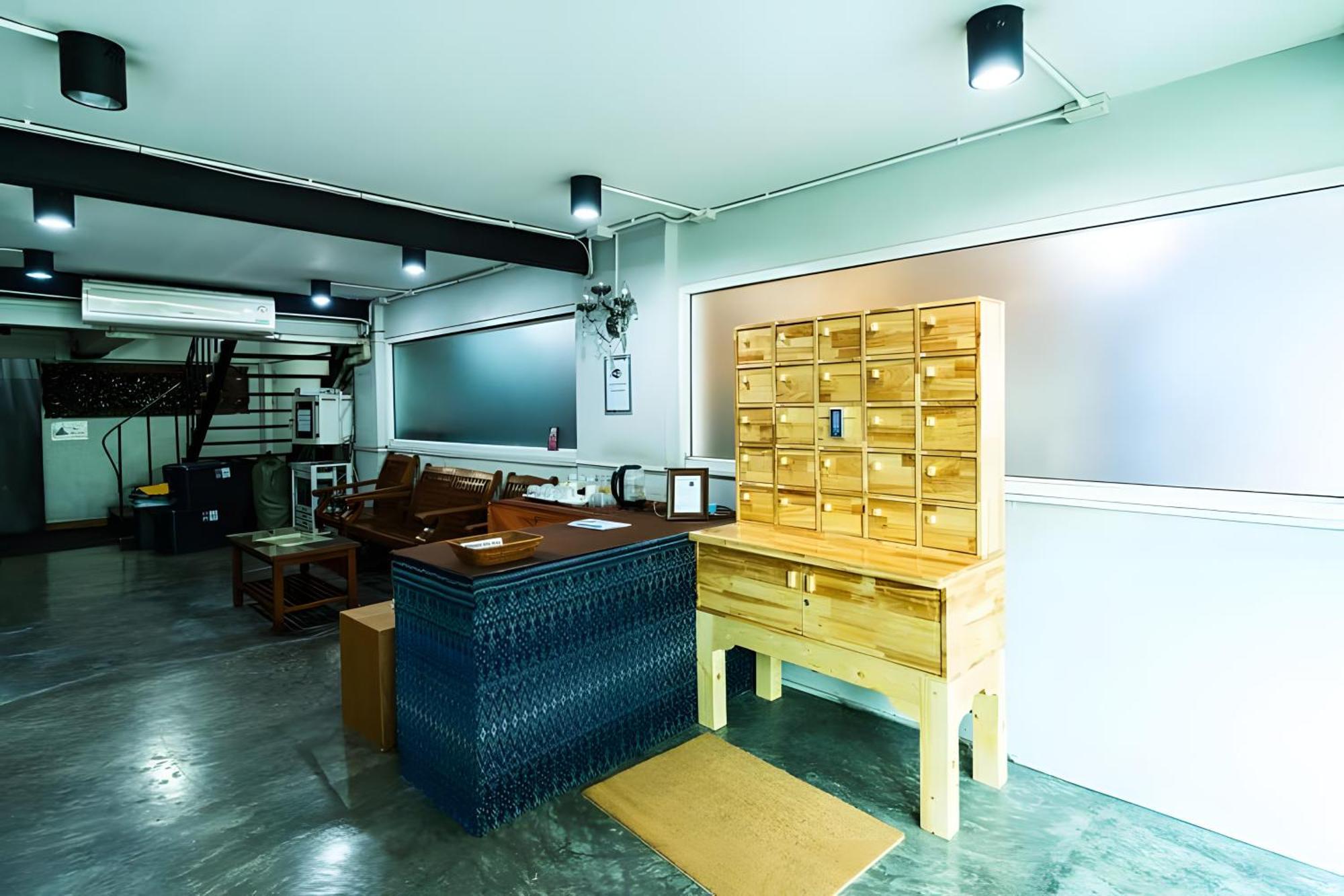 Go Inn Khaosan Road Bkk - โกอินน์ ตรอกข้าวสาร Bangkok Exterior photo